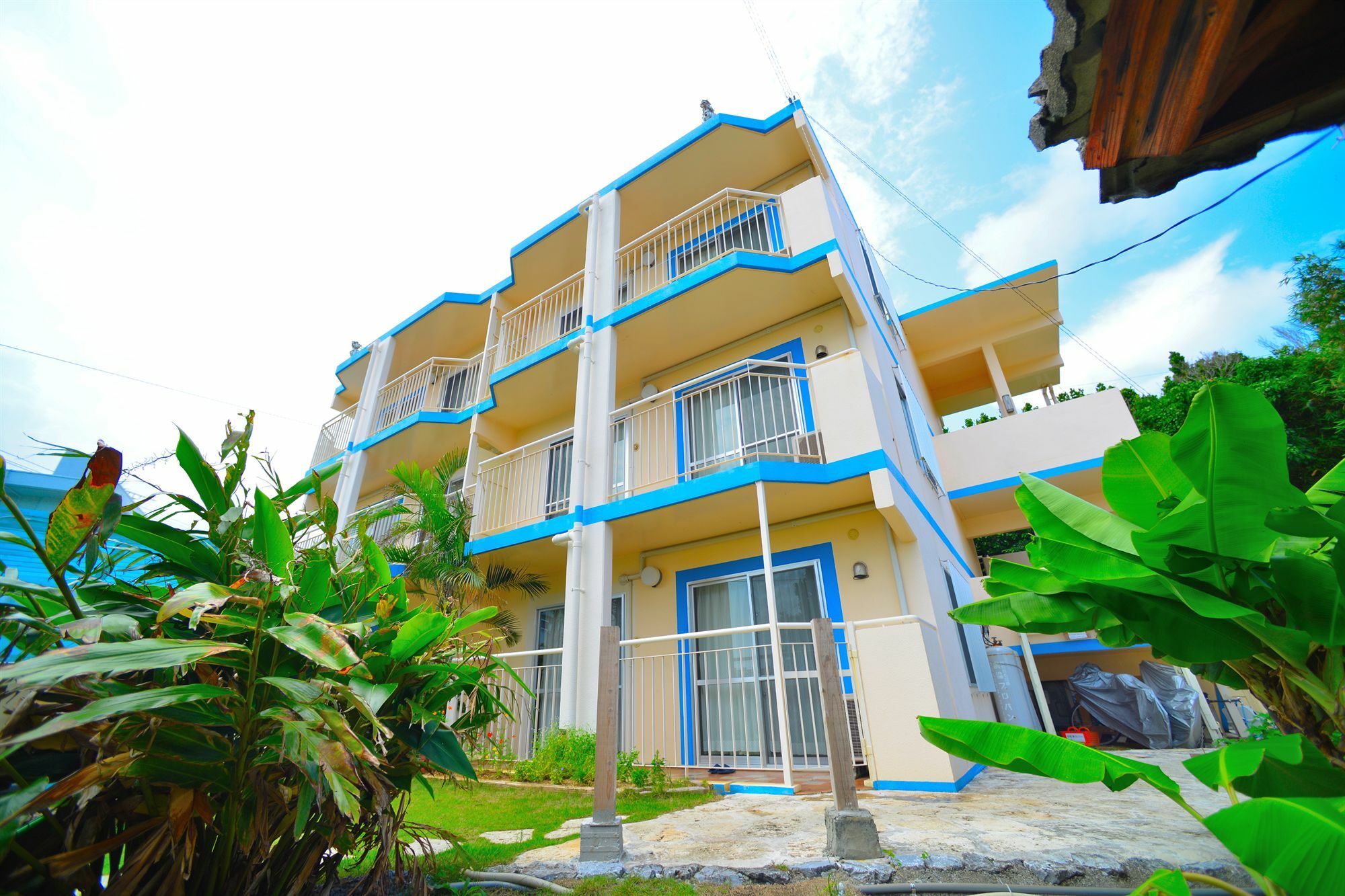Condominium Ceaser Nakijin Buitenkant foto